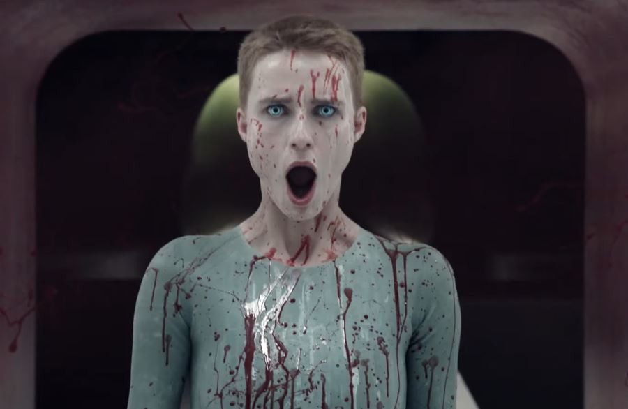 Raised by the Wolves, la série post-apo signée par Ridley Scott se révèle dans une impressionnante bande annonce