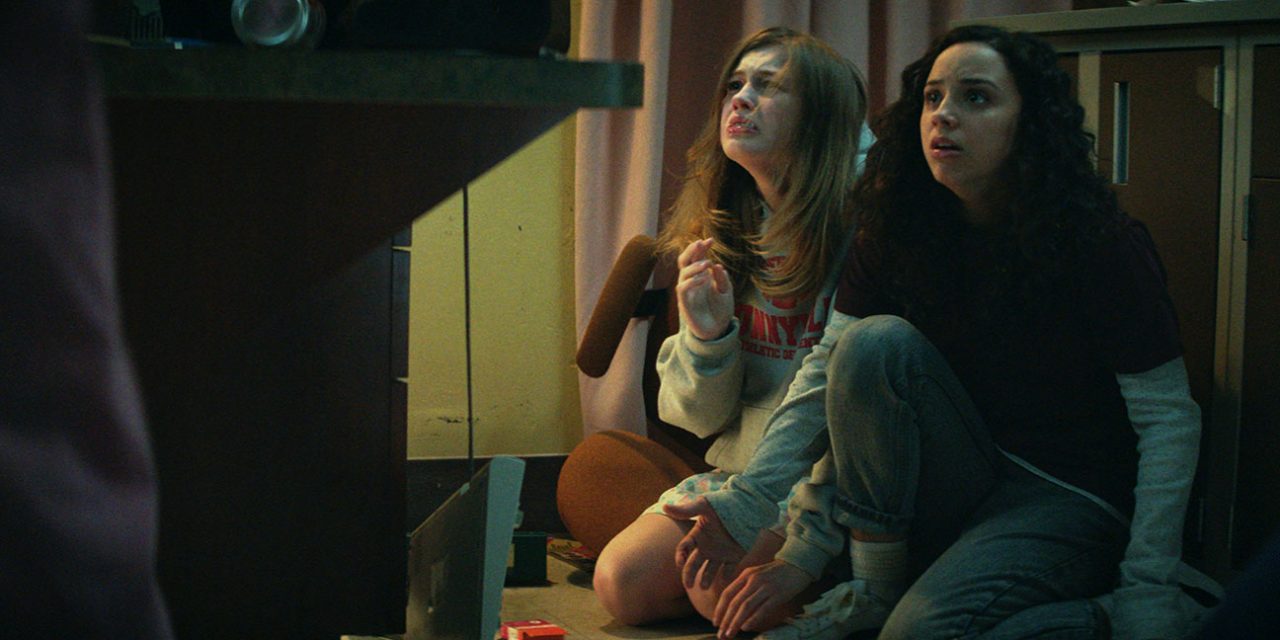 Fear Street 1994 : que pensent les internautes du premier chapitre de la trilogie d’horreur signée Netflix [Avis]