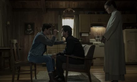 Midnight Mass: Netflix dévoile la bande annonce de la nouvelle série du créateur de The Haunting of Hill House  (dispo en septembre)