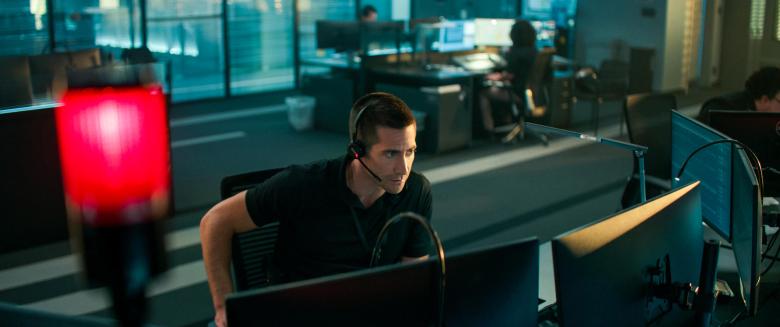 The Guilty : Netflix révèle le teaser de son prochain thriller avec Jake Gyllenhaal