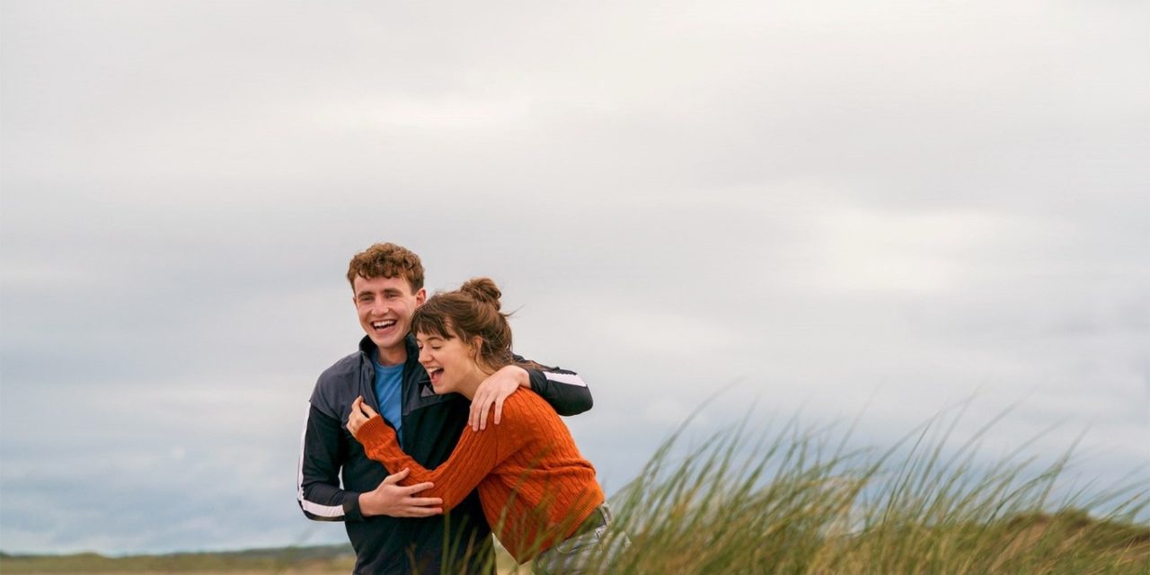 Normal People [Série] : sur quelles plateformes de streaming voir la romance irlandaise (Netflix, Prime, France TV, Mycanal)