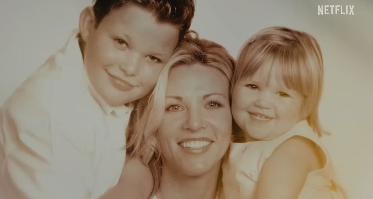 Notre mère meurtrière : ce nouveau True Crime par la créatrice de “The Girl in the PIcture” vous glacera le sang en septembre sur Netflix