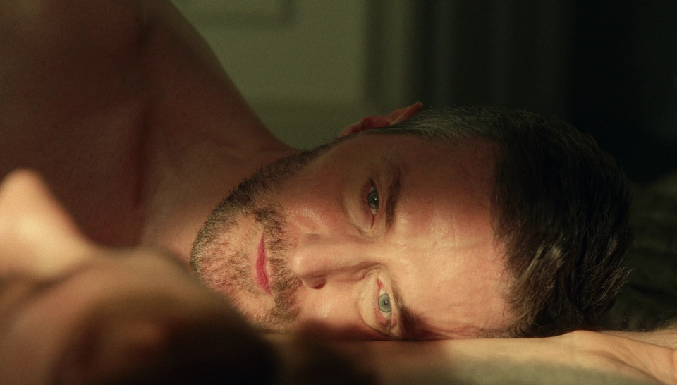 Obsession : une saison 2 est-elle envisageable pour la série sulfureuse signée Netflix ?