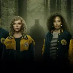 Yellowjackets – Saison 3 : Canal+ dévoile la suite de la série la plus trouble du moment, dès le 26 juin.