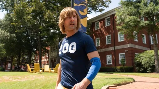 Chad Powers : Disney+ lance une comédie sportive décalée avec Glen Powell