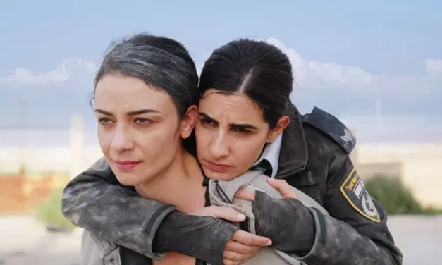 Fireflies vient de sortir sur Paramount+ : un mystère brûlant au cœur du désert israélien