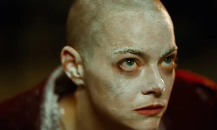 Bugonia : quand peut-on espérer voir le film de Yorgos Lanthimos sur Netflix ?