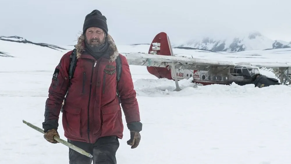 Arctic : Mads Mikkelsen seul face au froid dans un récit de survie diffusé le 17 décembre sur Arte