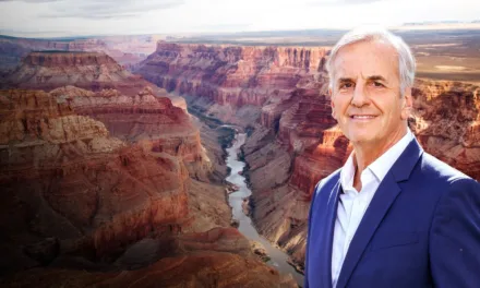 Enquête exclusive sur le Grand Canyon (M6) : tourisme de masse et dangers au cœur du site star américain