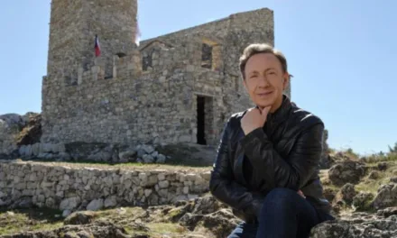 Opération : Patrimoine : Stéphane Bern défend les fêtes traditionnelles ce soir sur France 3