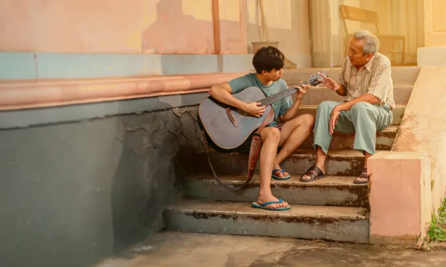 Lettre à ma jeunesse : le film indonésien arrive sur Netflix avec un récit centré sur la mémoire et la transmission