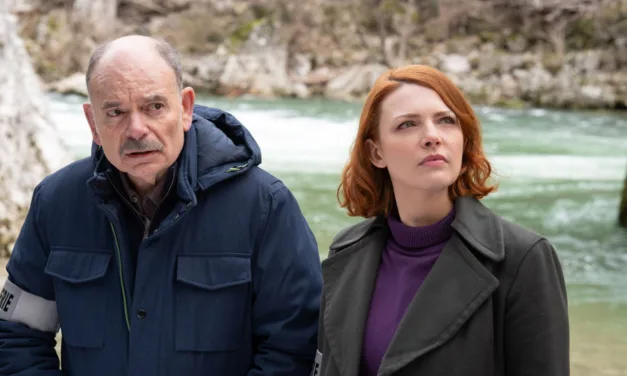 Meurtres à Millau sur France 3 : une enquête menée par Jean-Pierre Darroussin et Elodie Frégé au cœur des légendes de l’Aveyron