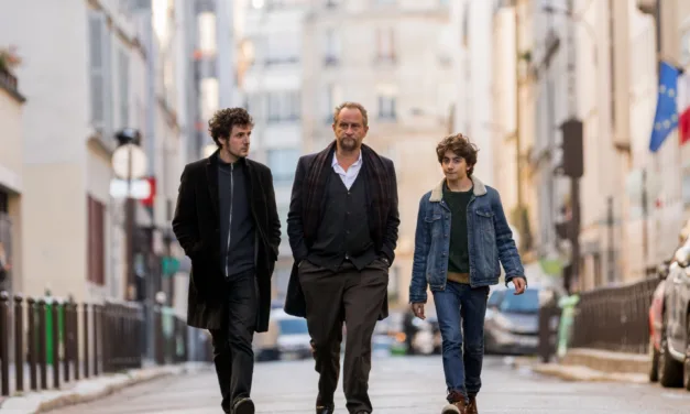 Deux fils : Benoît Poelvoorde et Vincent Lacoste dans le film de Félix Moati ce soir sur France 4