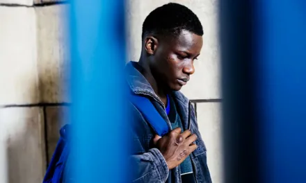 Un prophète : la série Canal+ relance le mythe de Jacques Audiard dès le 2 mars