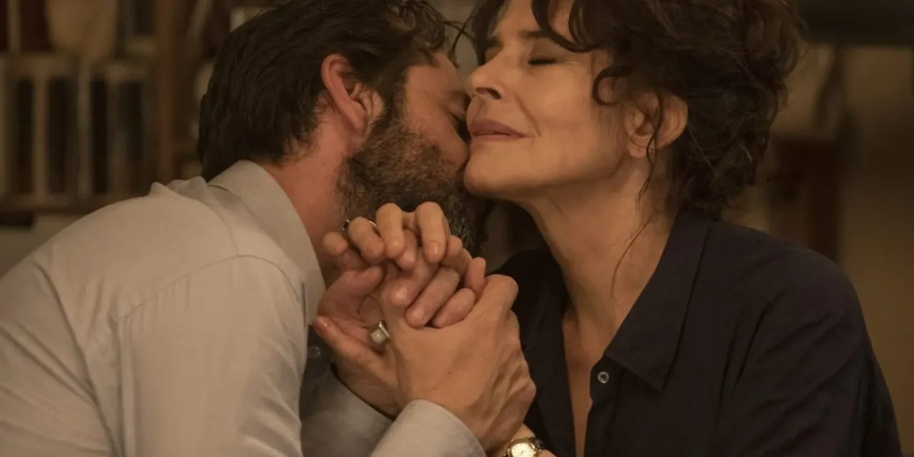 Les jeunes amants sur Arte : Fanny Ardant et Melvil Poupaud face à une histoire d’amour hors norme le 11 février
