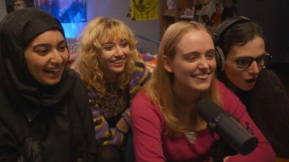 Internat catholique et génération connectée : Pécheresses débarque en mars sur Ciné+ OCS