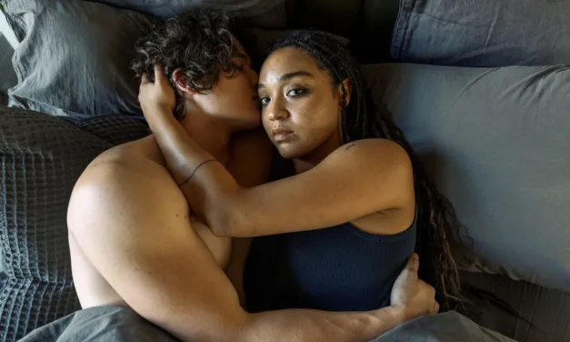 Disney+ : pourquoi Watching You s’impose parmi les séries les plus regardées du moment