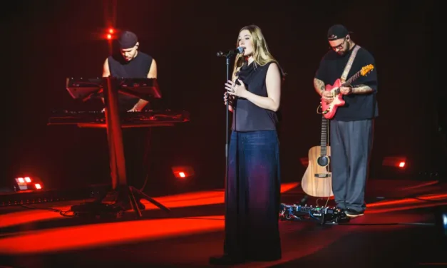 Héléna en concert dans Basique : rendez-vous le 24 mars sur France 2