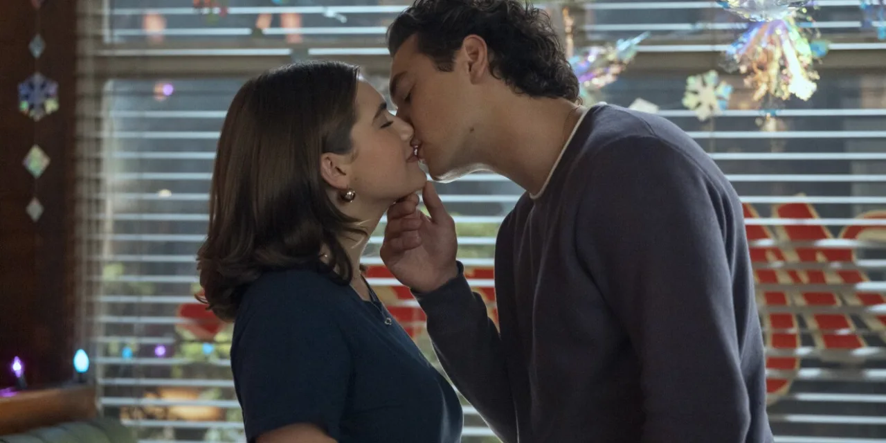 Off Campus : la série arrive sur Prime Video en mai et une saison 2 est déjà confirmée