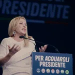 Le Monde en face – Le Cas Meloni : France 5 décrypte l’ascension de Giorgia Meloni