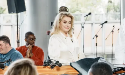 Les rencontres du Papotin : pourquoi l’émission avec Catherine Deneuve s’annonce comme un moment à part sur France 2