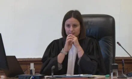 Justice en France sur France 2 : immersion dans le plaider-coupable au tribunal de Châteauroux