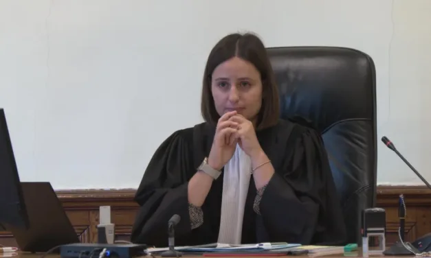 Justice en France sur France 2 : immersion dans le plaider-coupable au tribunal de Châteauroux