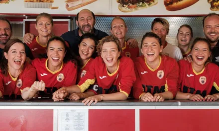 Une belle équipe : Kad Merad et Alban Ivanov sauvent leur club avec une équipe féminine sur France 2