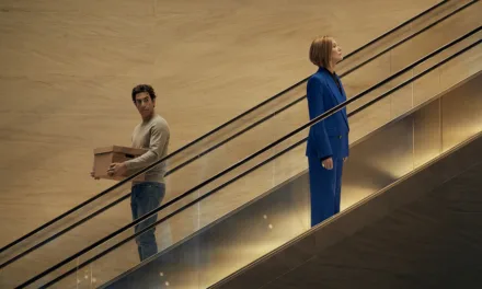 Ladies First sur Netflix : Sacha Baron Cohen se réveille dans un monde dominé par les femmes