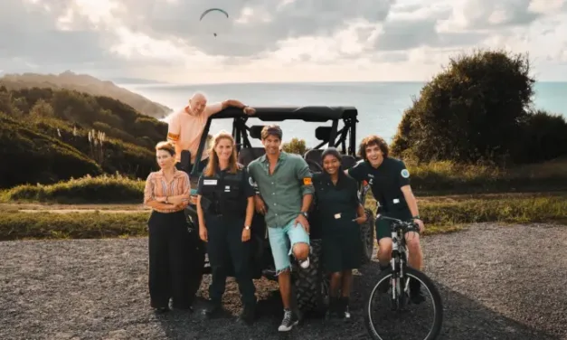 Haute saison : une brigade estivale sous pression dans Camping fatal sur France 2