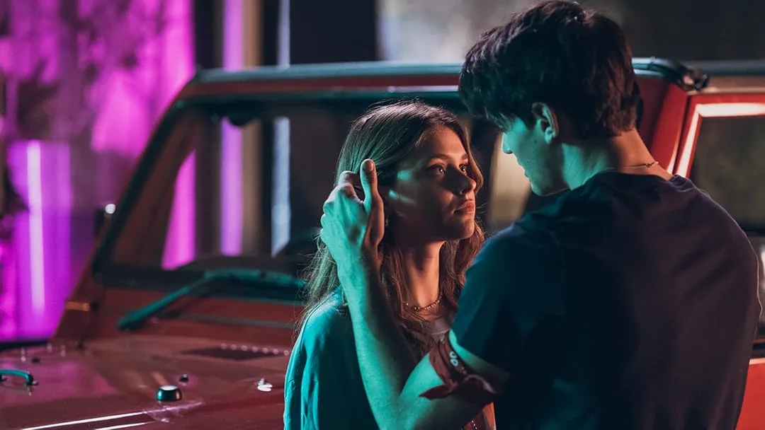À contre-sens sur TFX : pourquoi cette romance interdite continue d’attirer les fans