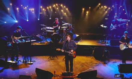 Noé Preszow électrise Renaud dans « Rock around Renaud : 50 ans de chansons énervées » sur France 4