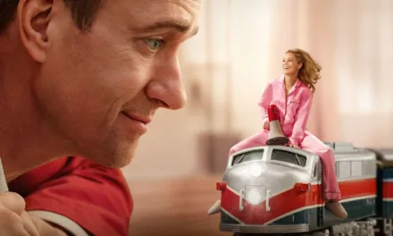 La femme miniature arrive sur Canal+ : Elizabeth Banks et Matthew Macfadyen dans une crise conjugale hors norme