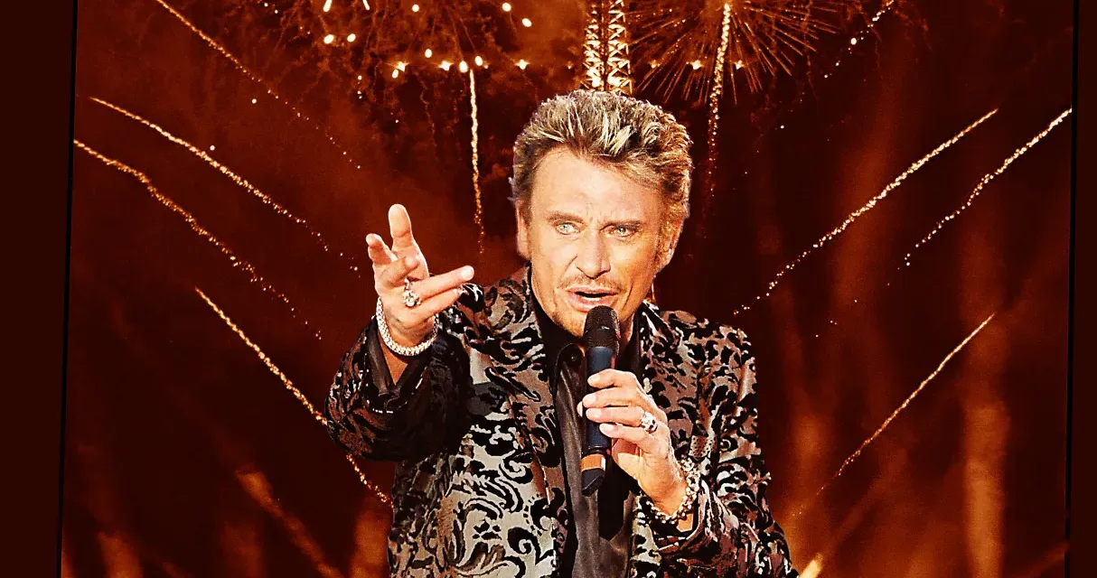 Johnny à la Tour Eiffel sur France 4 : le concert géant de 2000 de retour à la télévision