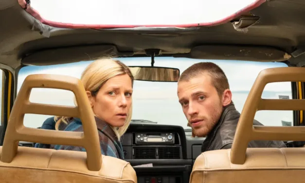 En roue libre sur France 4 : Marina Foïs et Benjamin Voisin dans un road-movie sous tension douce