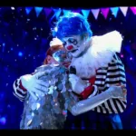 Mask Singer 2026 : un candidat quitte l’aventure aux portes de la demi-finale (le clown démasqué)
