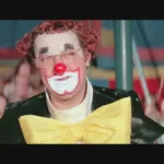 Coluche, le bouffon devenu roi : France 3 rend hommage à l’icône populaire avec L’aile ou la cuisse