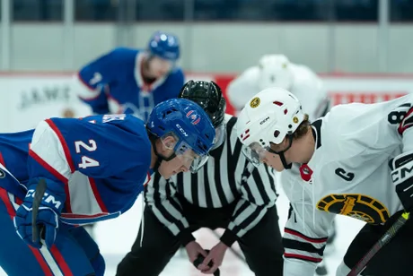 Heated Rivalry – Série (Saison 1)