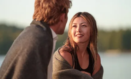 Mal barrée sur Netflix : pourquoi cette série d’aviron pourrait devenir l’un des drames adolescents de la rentrée