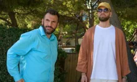 Camping paradis sur TF1 : une régate, des secrets de famille et Keen’V au programme du 13 juillet
