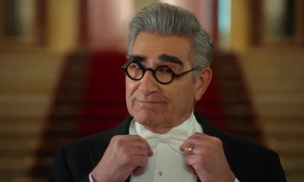 The Reluctant Traveler sur Apple TV : Eugene Levy repart pour une saison 4