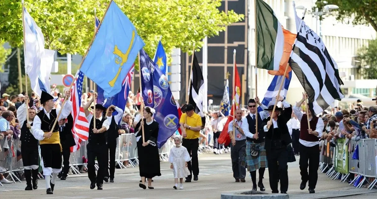 Festival interceltique de Lorient sur France 3 : la Grande Parade des nations celtes met la Cornouailles à l’honneur