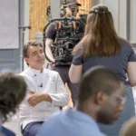 « Les rencontres du Papotin » sur France 2 : le chef Yannick Alléno se livre sans filtre