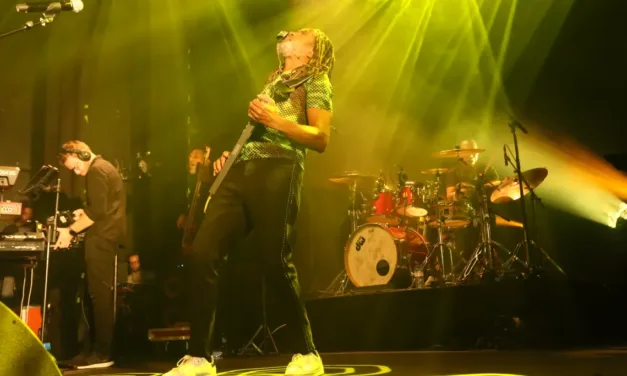 Jean-Claude Naimro à la Cigale sur France 4 : le zouk de Kassav’ en concert