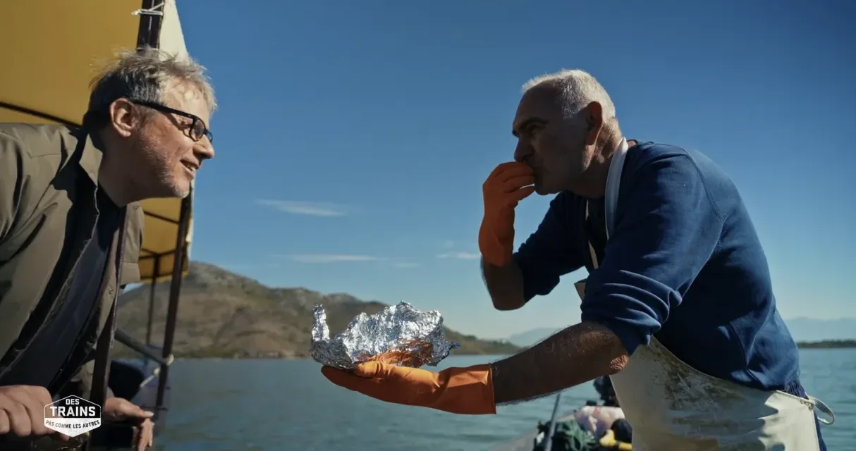 Monténégro dans « Des trains pas comme les autres » sur France 5 : Philippe Gougler entre monastère d’Ostrog et lac Skadar