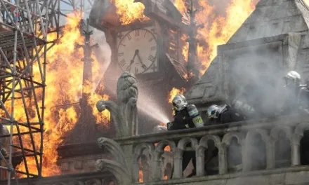 Notre-Dame brûle sur TF1 : comment Jean-Jacques Annaud a reconstitué l’incendie de la cathédrale