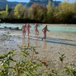 Nus et culottés sur France 5 : Nans et Mouts donnent rendez-vous à leurs plus belles rencontres au cœur de la Drôme