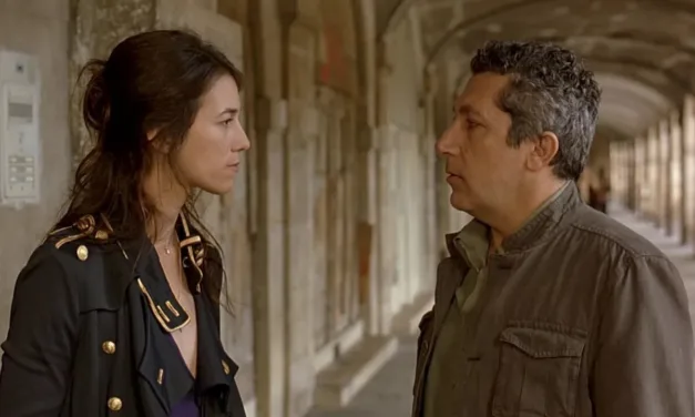Prête-moi ta main sur Canal+ Grand Écran : Alain Chabat loue une fausse fiancée pour échapper au mariage ce lundi