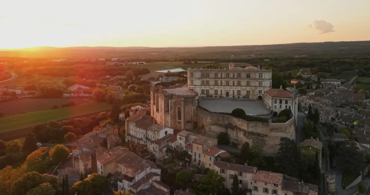 Marie de Sévigné, l’affranchie de Grignan sur France 5 : la marquise, ses Lettres et son château provençal