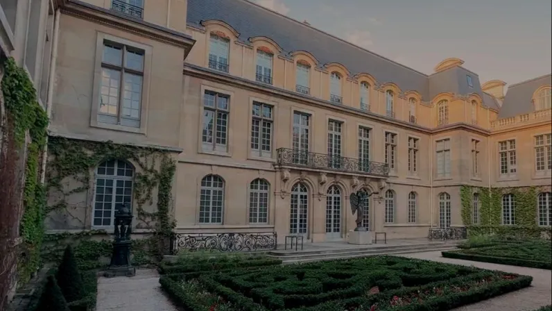 Le château de Grignan dans la Drôme provençale